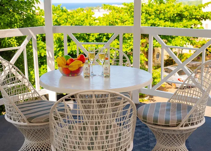 Czar\'S Citadel-2 Bedroom Apt 23E At Columbus Heights Ocho Rios
